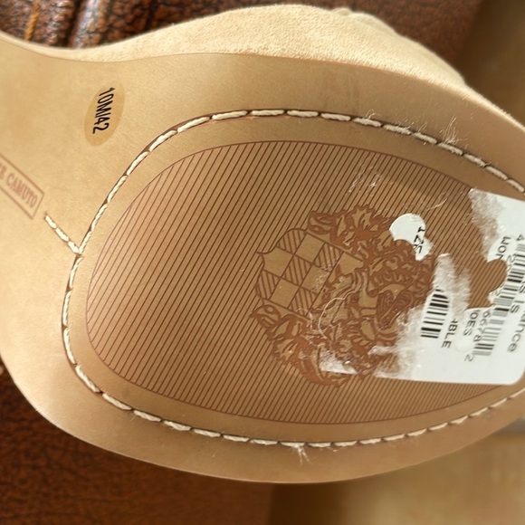 NWT Vince Camuto 5” Anklestrap Platforms in Vintage Nude Size 10 1/2 - Picture 7 of 7